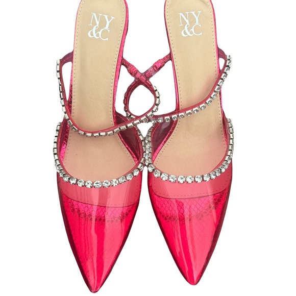 NEVER WORN PINK KITTEN HEELS - Picture 1 of 2